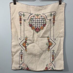 Vintage Cross-stitch Floral Pineapple Hearts Linen Tea Towel Runner 39.5” x 16”